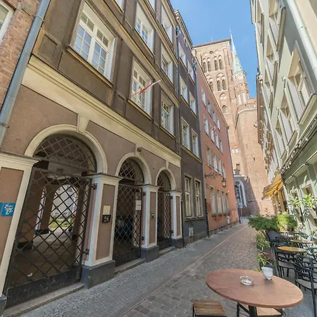 Na Starym Miescie Z Parkingiem Rowerowym, Dostepem Sauny- Bicycle Parking And Access To The Sauna