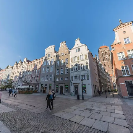 Na Starym Miescie Z Parkingiem Rowerowym, Dostepem Sauny- Bicycle Parking And Access To The Sauna Appartamento