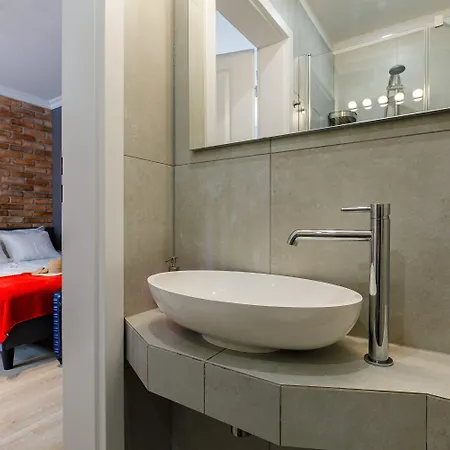 Apartment Na Starym Miescie Z Parkingiem Rowerowym, Dostepem Sauny- Bicycle Parking And Access To The Sauna *