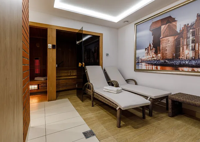 Apartment Na Starym Miescie Z Parkingiem Rowerowym, Dostepem Sauny- Bicycle Parking And Access To The Sauna