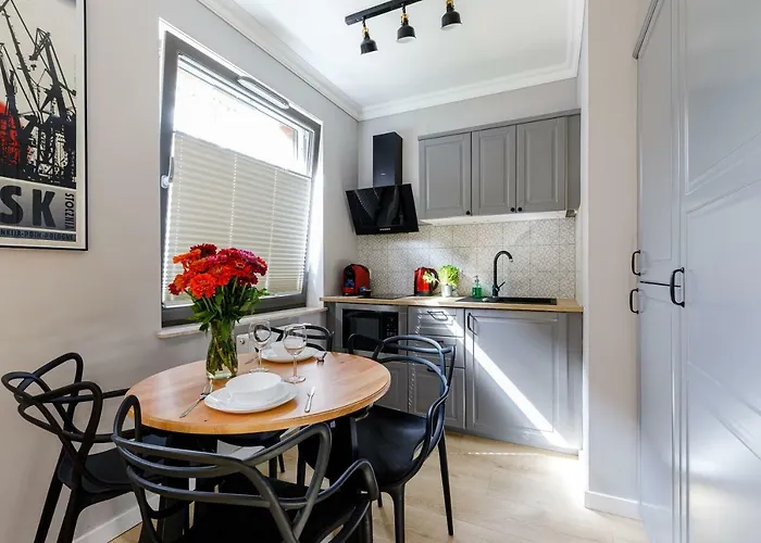 Na Starym Miescie Z Parkingiem Rowerowym, Dostepem Sauny- Bicycle Parking And Access To The Sauna Гданьск